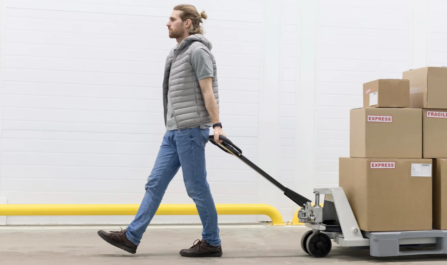 Afruimwagens: Improve Hygiene and Efficiency Fast